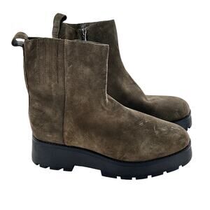 Vince Camuto Neframes Boots 8 Green Suede NWOT Lug Combat Moto Chelsea Booties